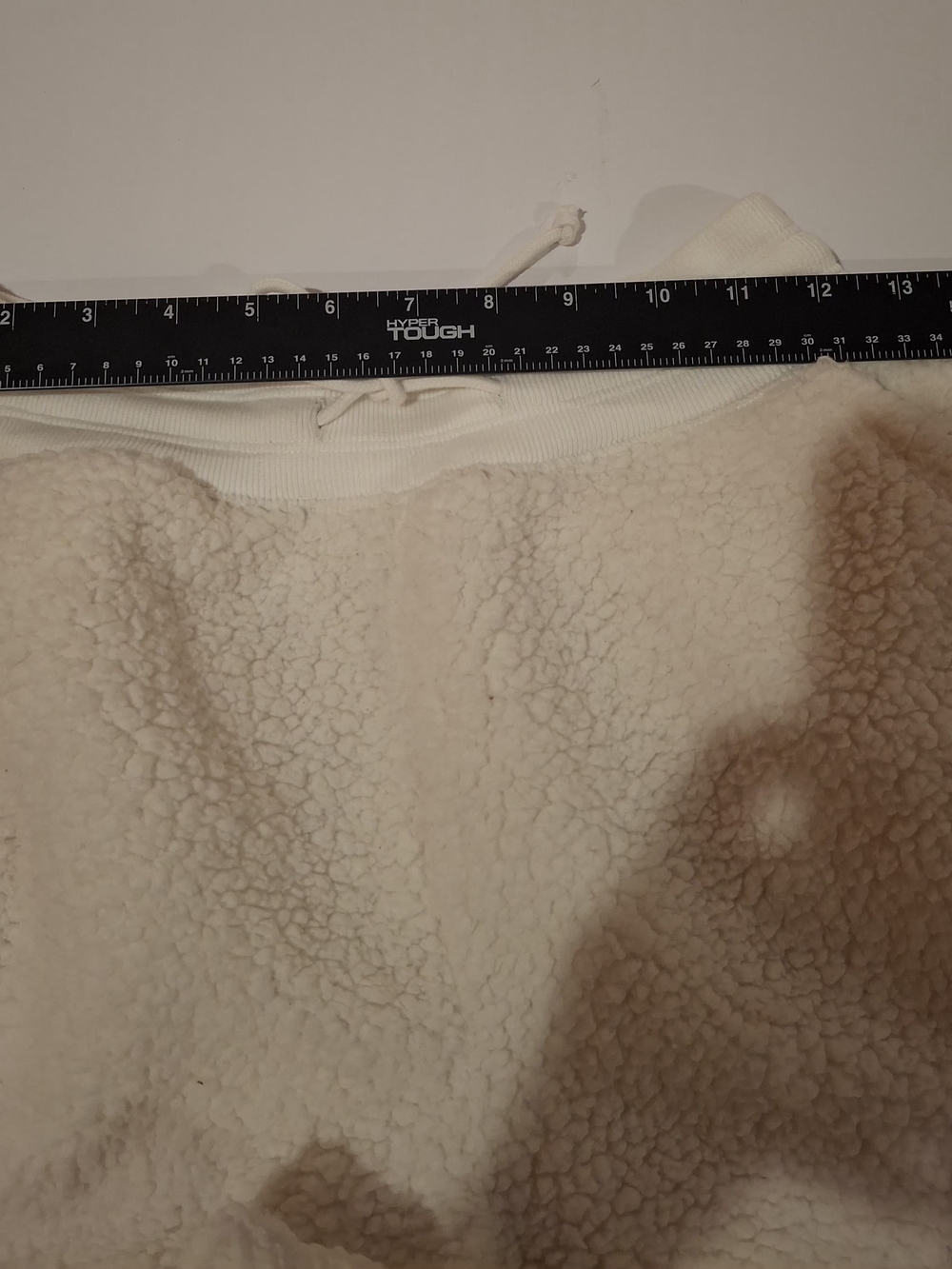 Gilly Hicks Cream Sherpa Lounge Shorts - Picture 5 of 8